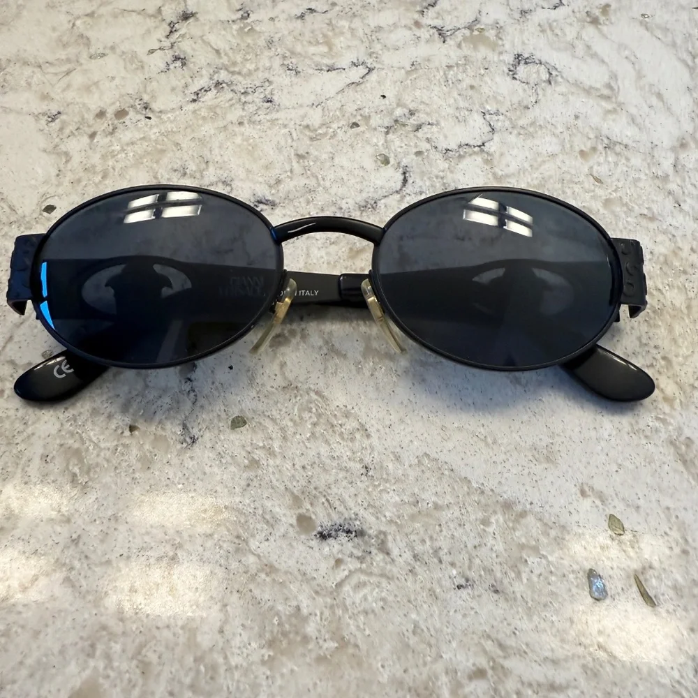Vintage Versace S50 Sunglasses Italy 90's‎